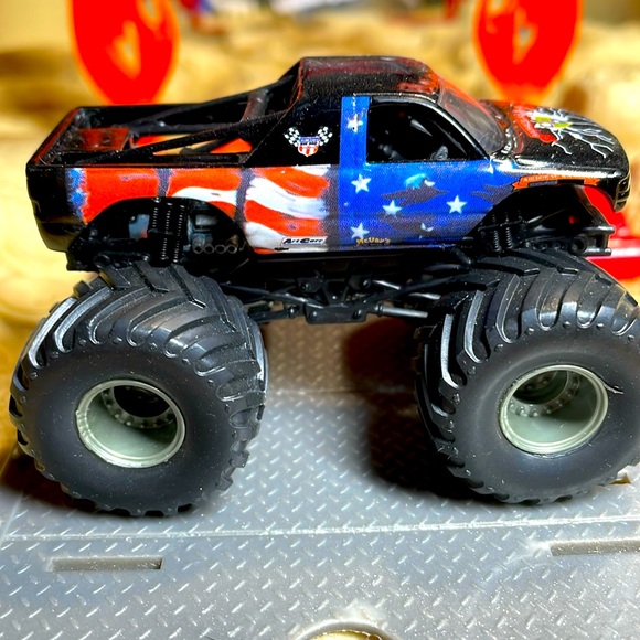 Mini Airborne Ranger - Picture 1 of 3